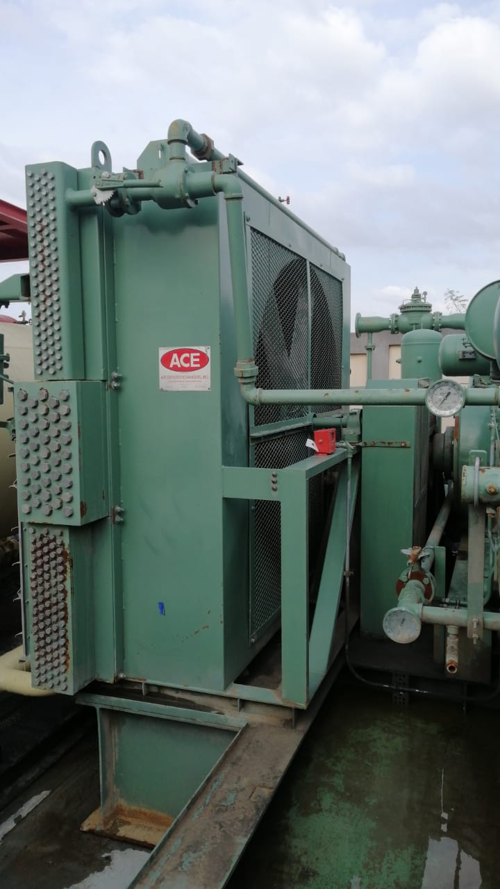 Gas Compressor